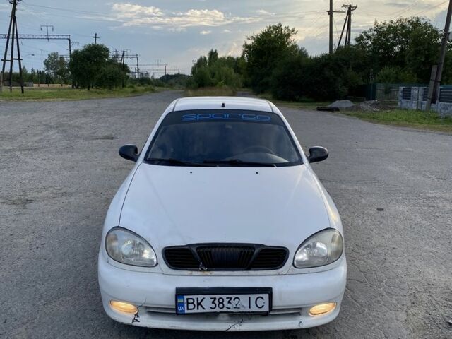 Білий Деу Сенс, об'ємом двигуна 1.5 л та пробігом 250 тис. км за 1250 $, фото 1 на Automoto.ua