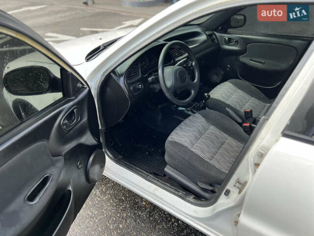 Белый Дэу Сенс, объемом двигателя 1.3 л и пробегом 200 тыс. км за 1500 $, фото 8 на Automoto.ua