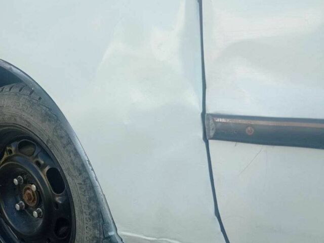 Білий Деу Сенс, об'ємом двигуна 1.3 л та пробігом 300 тис. км за 41000 $, фото 16 на Automoto.ua