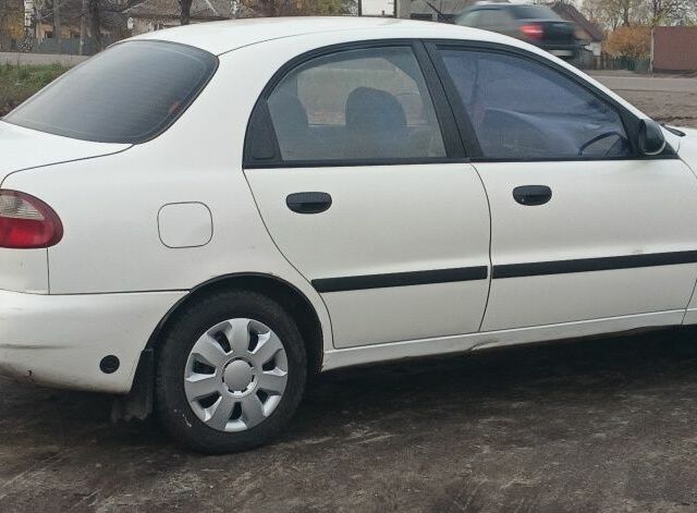 Белый Дэу Сенс, объемом двигателя 1.3 л и пробегом 173 тыс. км за 1200 $, фото 3 на Automoto.ua