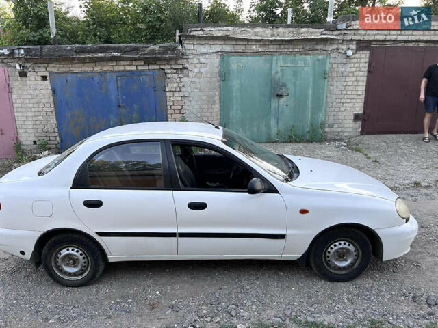 Белый Дэу Сенс, объемом двигателя 1.3 л и пробегом 385 тыс. км за 2500 $, фото 4 на Automoto.ua