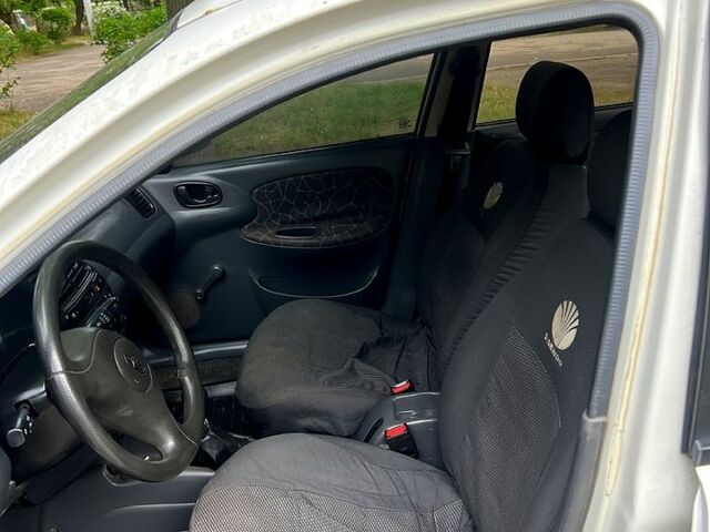 Деу Сенс 2003 у Дніпро (Дніпропетровську) на Automoto.ua Білий Деу Сенс, об'ємом двигуна 1.3 л та пробігом 200 тис. км за 1200 $, фото 7 на Automoto.ua