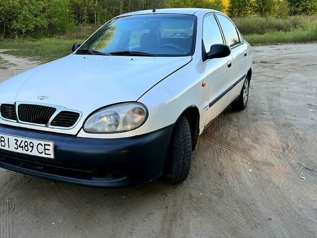 Білий Деу Сенс, об'ємом двигуна 1.3 л та пробігом 300 тис. км за 1200 $, фото 1 на Automoto.ua