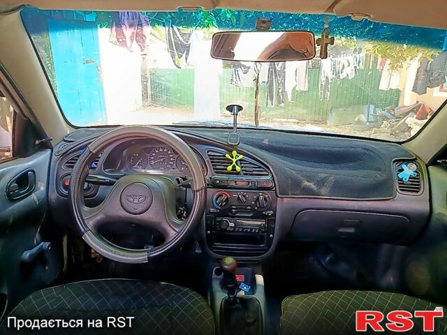 Білий Деу Сенс, об'ємом двигуна 1.3 л та пробігом 83 тис. км за 1555 $, фото 2 на Automoto.ua
