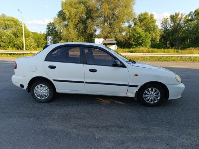 Белый Дэу Сенс, объемом двигателя 1.5 л и пробегом 240 тыс. км за 1650 $, фото 5 на Automoto.ua