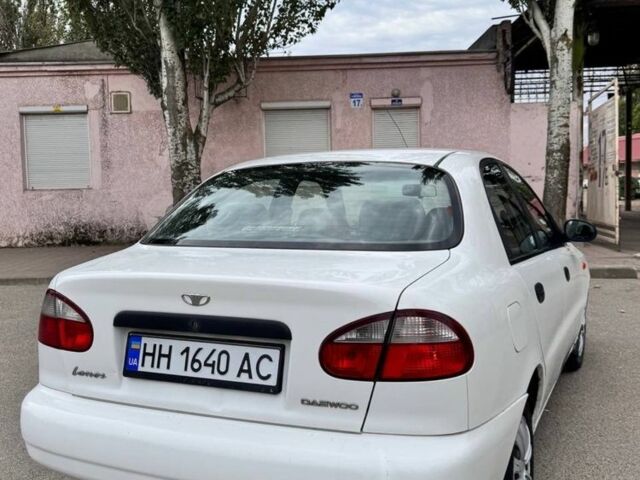 Белый Дэу Сенс, объемом двигателя 1.5 л и пробегом 246 тыс. км за 2700 $, фото 1 на Automoto.ua