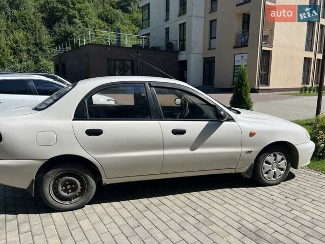 Белый Дэу Сенс, объемом двигателя 1.3 л и пробегом 290 тыс. км за 1100 $, фото 3 на Automoto.ua