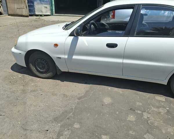 Белый Дэу Сенс, объемом двигателя 1.3 л и пробегом 360 тыс. км за 2000 $, фото 6 на Automoto.ua