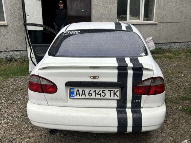 Білий Деу Сенс, об'ємом двигуна 1.5 л та пробігом 300 тис. км за 1300 $, фото 1 на Automoto.ua