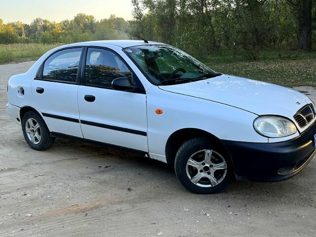 Білий Деу Сенс, об'ємом двигуна 1.3 л та пробігом 300 тис. км за 1200 $, фото 2 на Automoto.ua