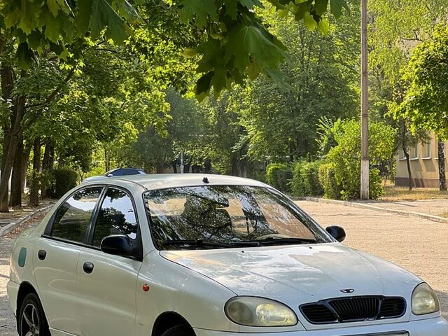 Деу Сенс 2003 у Дніпро (Дніпропетровську) на Automoto.ua Білий Деу Сенс, об'ємом двигуна 1.3 л та пробігом 200 тис. км за 1200 $, фото 6 на Automoto.ua