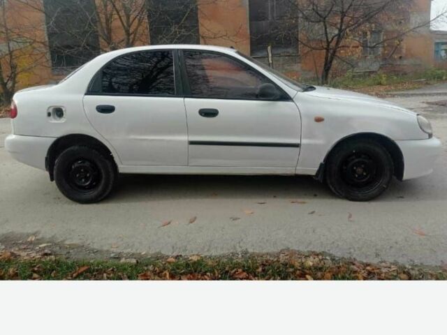 Білий Деу Сенс, об'ємом двигуна 1.3 л та пробігом 3 тис. км за 903 $, фото 3 на Automoto.ua