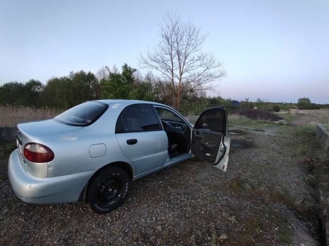 Білий Деу Сенс, об'ємом двигуна 1.3 л та пробігом 203 тис. км за 700 $, фото 3 на Automoto.ua