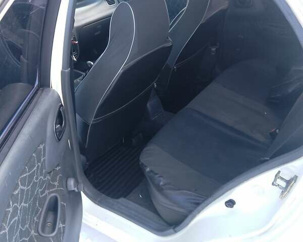 Білий Деу Сенс, об'ємом двигуна 1.3 л та пробігом 300 тис. км за 1502 $, фото 5 на Automoto.ua