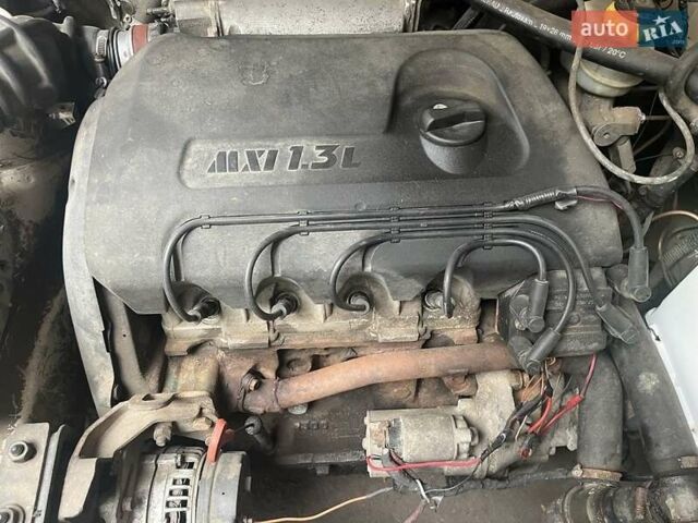 Белый Дэу Сенс, объемом двигателя 1.3 л и пробегом 200 тыс. км за 1000 $, фото 6 на Automoto.ua