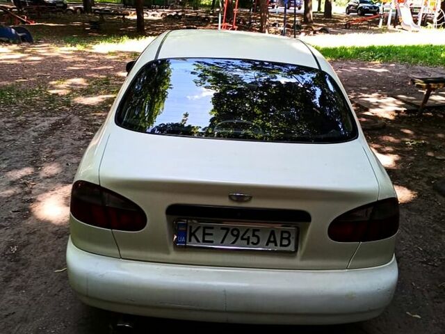 Дэу Сенс 2003 в Днепре (Днепропетровске) на Automoto.ua Белый Дэу Сенс, объемом двигателя 1.3 л и пробегом 250 тыс. км за 1450 $, фото 6 на Automoto.ua