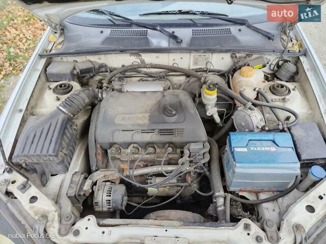 Белый Дэу Сенс, объемом двигателя 1.3 л и пробегом 146 тыс. км за 1800 $, фото 5 на Automoto.ua