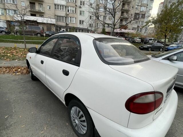 Белый Дэу Сенс, объемом двигателя 1.5 л и пробегом 308 тыс. км за 2315 $, фото 1 на Automoto.ua