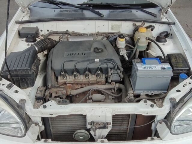 Белый Дэу Сенс, объемом двигателя 1.3 л и пробегом 74 тыс. км за 2500 $, фото 8 на Automoto.ua