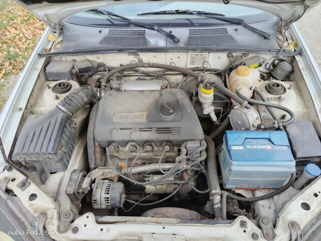 Белый Дэу Сенс, объемом двигателя 1.3 л и пробегом 346 тыс. км за 1800 $, фото 6 на Automoto.ua