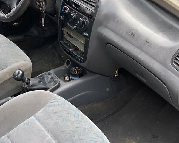 Белый Дэу Сенс, объемом двигателя 1.6 л и пробегом 250 тыс. км за 1050 $, фото 9 на Automoto.ua