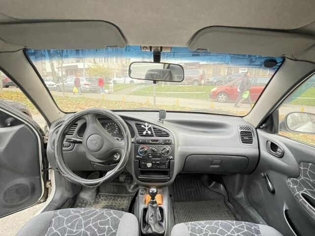 Белый Дэу Сенс, объемом двигателя 1.5 л и пробегом 308 тыс. км за 2315 $, фото 4 на Automoto.ua