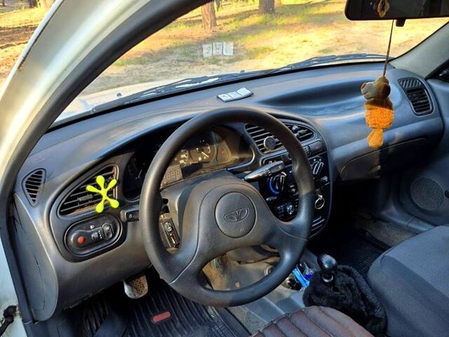 Белый Дэу Сенс, объемом двигателя 1.3 л и пробегом 0 тыс. км за 1450 $, фото 3 на Automoto.ua