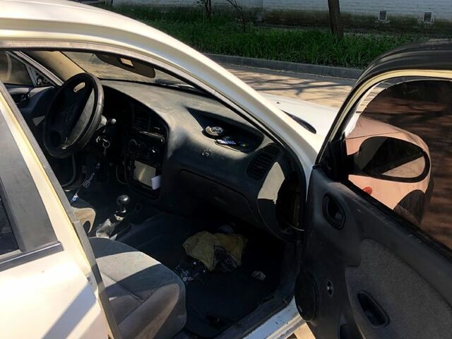 Білий Деу Сенс, об'ємом двигуна 1.6 л та пробігом 0 тис. км за 640 $, фото 7 на Automoto.ua