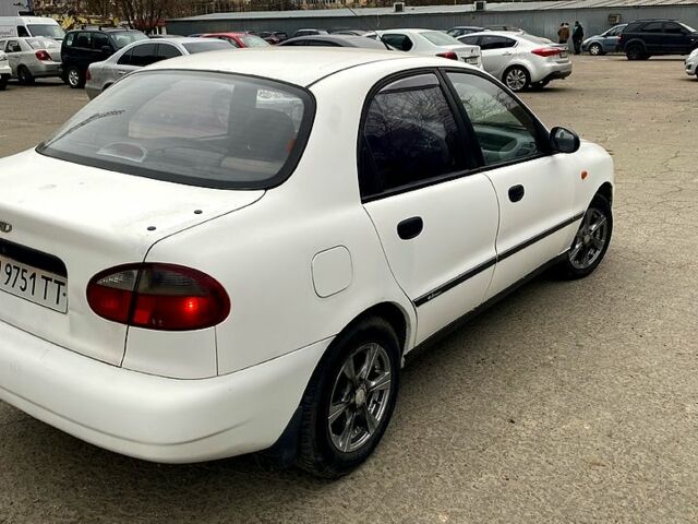 Белый Дэу Сенс, объемом двигателя 1.3 л и пробегом 0 тыс. км за 1250 $, фото 2 на Automoto.ua