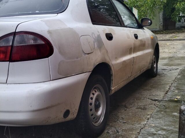 Белый Дэу Сенс, объемом двигателя 1.5 л и пробегом 190 тыс. км за 999 $, фото 3 на Automoto.ua