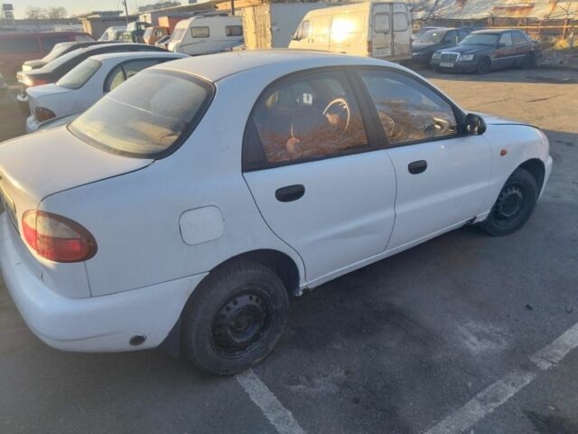 Белый Дэу Сенс, объемом двигателя 1.3 л и пробегом 321 тыс. км за 575 $, фото 2 на Automoto.ua