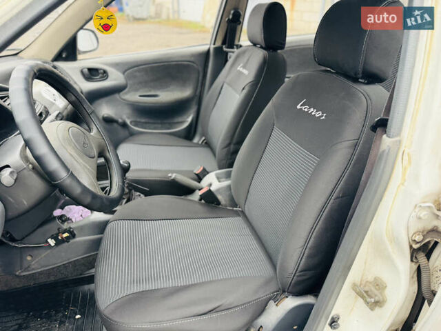 Белый Дэу Сенс, объемом двигателя 1.3 л и пробегом 220 тыс. км за 1550 $, фото 9 на Automoto.ua