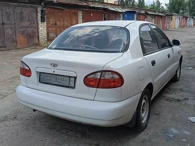 Белый Дэу Сенс, объемом двигателя 1.3 л и пробегом 81 тыс. км за 1500 $, фото 4 на Automoto.ua