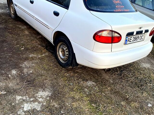 Белый Дэу Сенс, объемом двигателя 1.3 л и пробегом 211 тыс. км за 1800 $, фото 4 на Automoto.ua