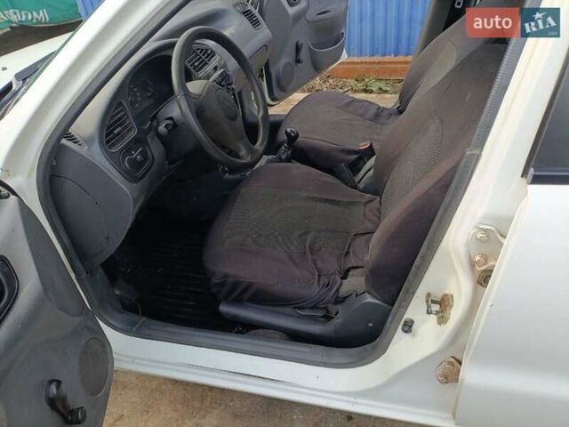 Белый Дэу Сенс, объемом двигателя 1.3 л и пробегом 209 тыс. км за 1550 $, фото 2 на Automoto.ua