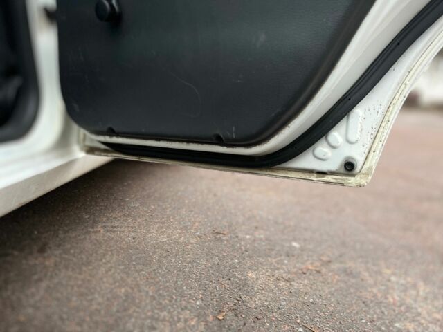 Белый Дэу Сенс, объемом двигателя 1.5 л и пробегом 290 тыс. км за 1499 $, фото 8 на Automoto.ua