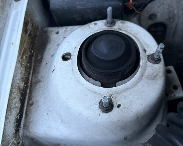 Білий Деу Сенс, об'ємом двигуна 1.3 л та пробігом 144 тис. км за 2000 $, фото 17 на Automoto.ua