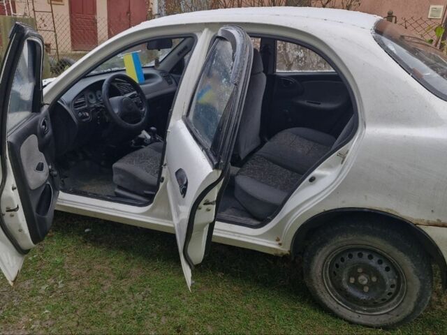 Білий Деу Сенс, об'ємом двигуна 1.3 л та пробігом 250 тис. км за 600 $, фото 3 на Automoto.ua