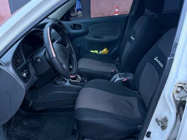 Білий Деу Сенс, об'ємом двигуна 1.5 л та пробігом 144 тис. км за 2000 $, фото 8 на Automoto.ua