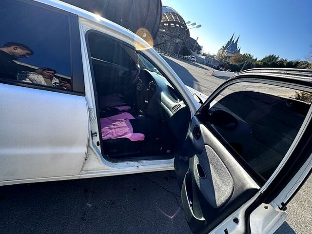 Белый Дэу Сенс, объемом двигателя 1.3 л и пробегом 0 тыс. км за 1300 $, фото 7 на Automoto.ua