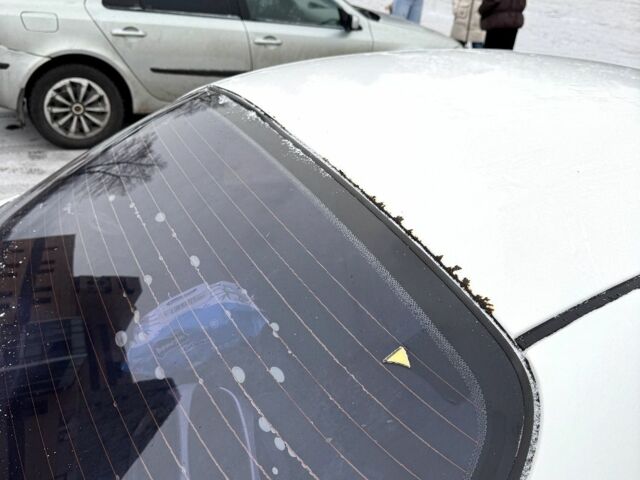 Белый Дэу Сенс, объемом двигателя 1.3 л и пробегом 300 тыс. км за 1500 $, фото 6 на Automoto.ua