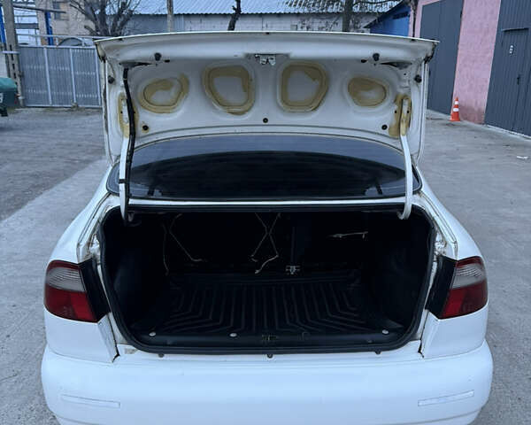 Білий Деу Сенс, об'ємом двигуна 1.3 л та пробігом 144 тис. км за 2000 $, фото 15 на Automoto.ua