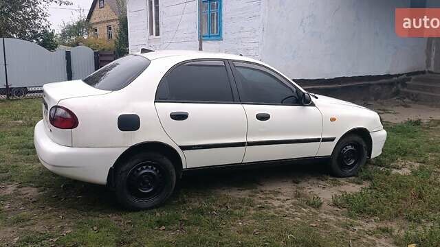 Белый Дэу Сенс, объемом двигателя 1.3 л и пробегом 224 тыс. км за 480 $, фото 5 на Automoto.ua