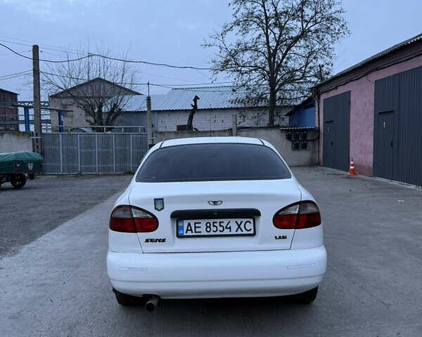 Білий Деу Сенс, об'ємом двигуна 1.3 л та пробігом 144 тис. км за 2000 $, фото 4 на Automoto.ua