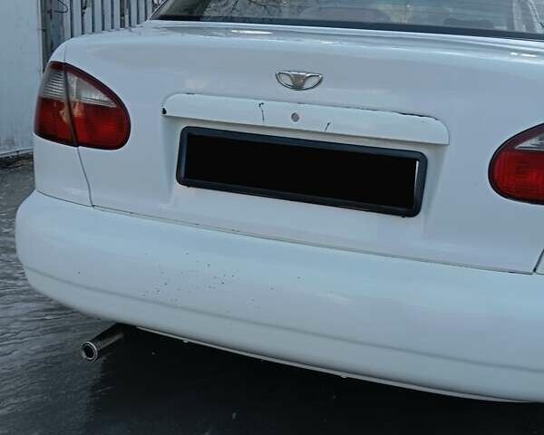 Білий Деу Сенс, об'ємом двигуна 1.3 л та пробігом 215 тис. км за 2100 $, фото 5 на Automoto.ua