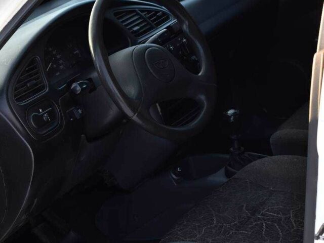 Білий Деу Сенс, об'ємом двигуна 1.5 л та пробігом 229 тис. км за 1950 $, фото 5 на Automoto.ua