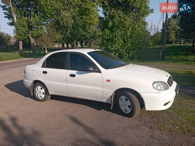 Белый Дэу Сенс, объемом двигателя 1.3 л и пробегом 210 тыс. км за 2000 $, фото 11 на Automoto.ua