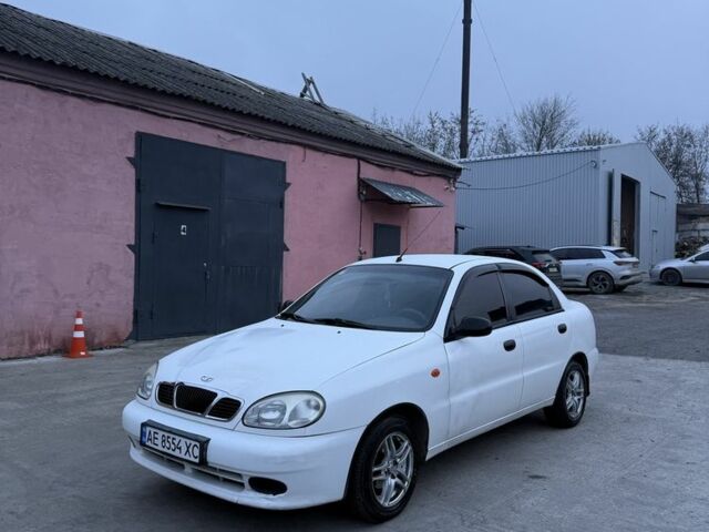 Білий Деу Сенс, об'ємом двигуна 1.5 л та пробігом 144 тис. км за 2000 $, фото 6 на Automoto.ua