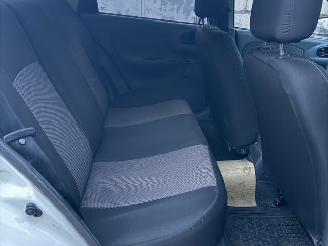 Білий Деу Сенс, об'ємом двигуна 1.5 л та пробігом 144 тис. км за 2000 $, фото 13 на Automoto.ua