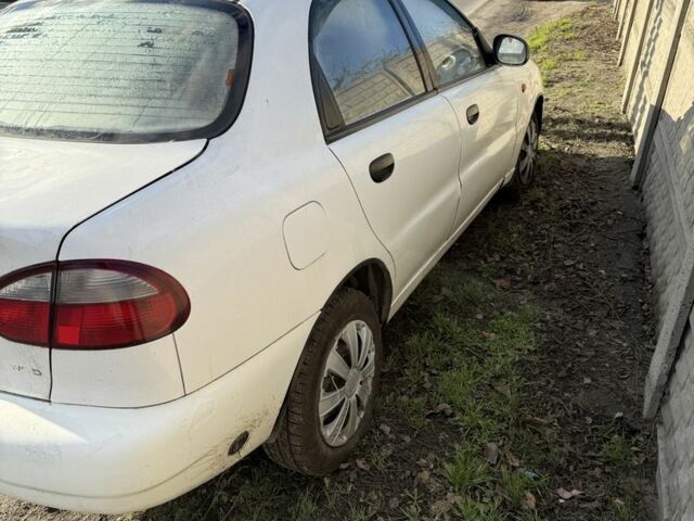 Белый Дэу Сенс, объемом двигателя 1.6 л и пробегом 200 тыс. км за 750 $, фото 3 на Automoto.ua